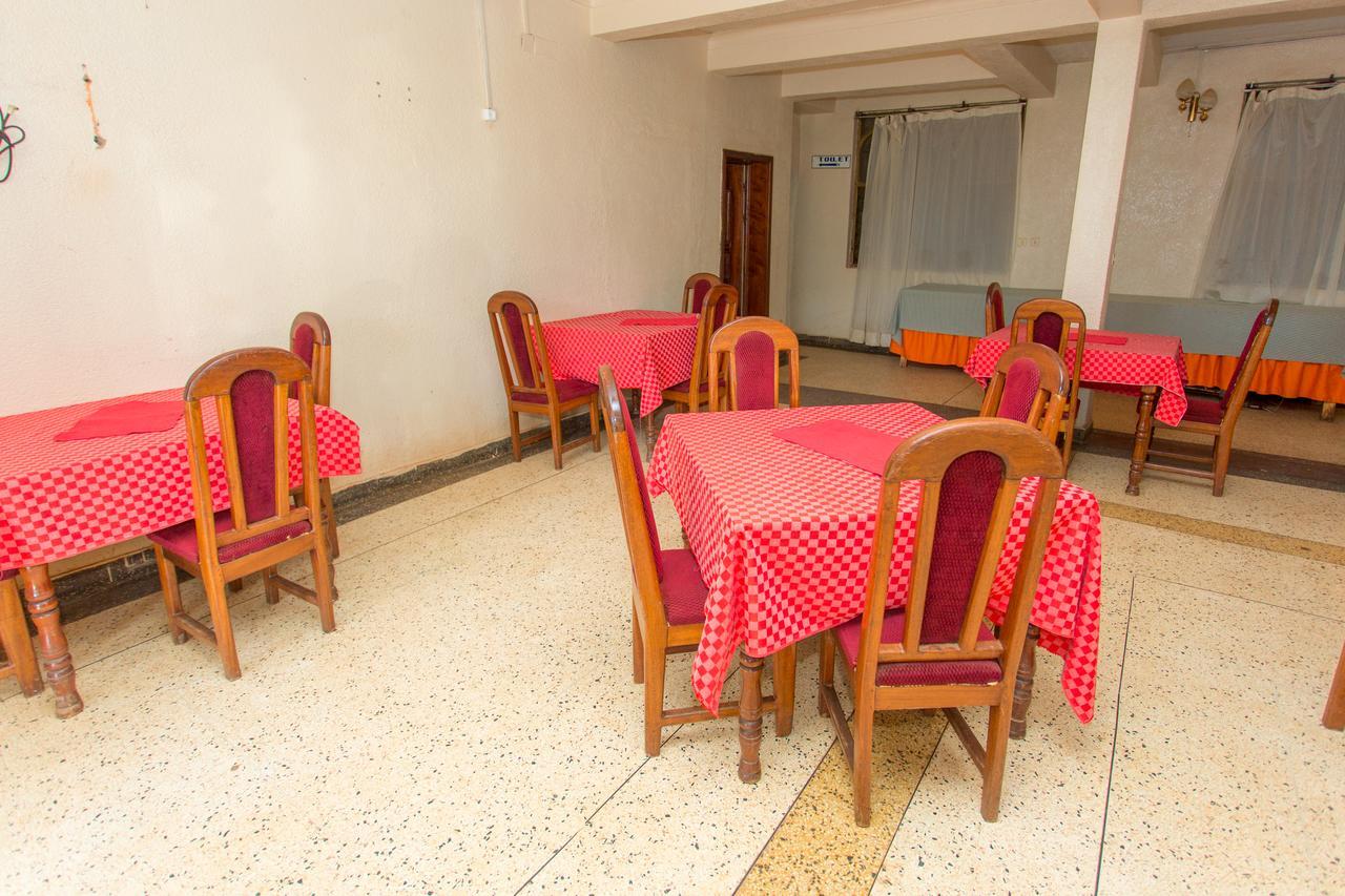 Heart Land Hotel Kigali Exteriör bild
